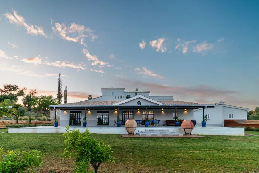 Solar Alvura Boutique Hotel - Image 1