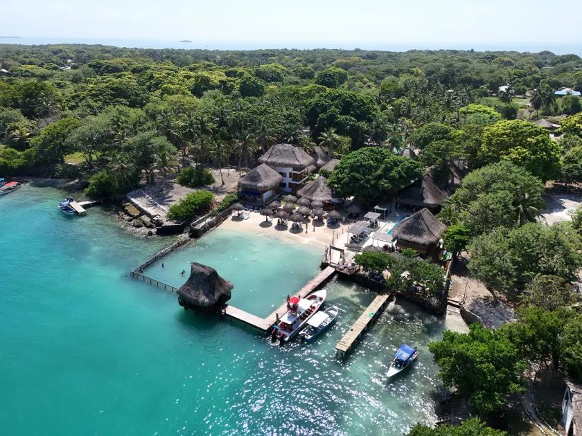 Hotel Isla del Sol - Image 1