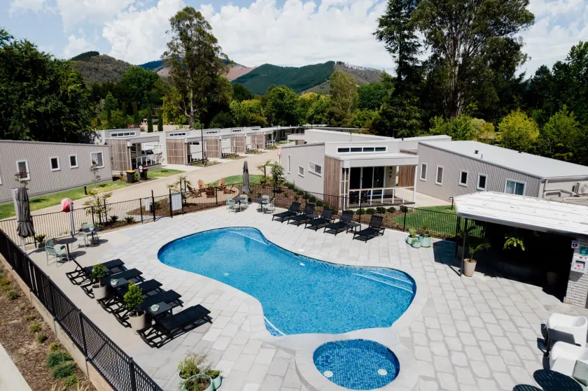 Tasman Holiday Parks - South Bright - Image 1