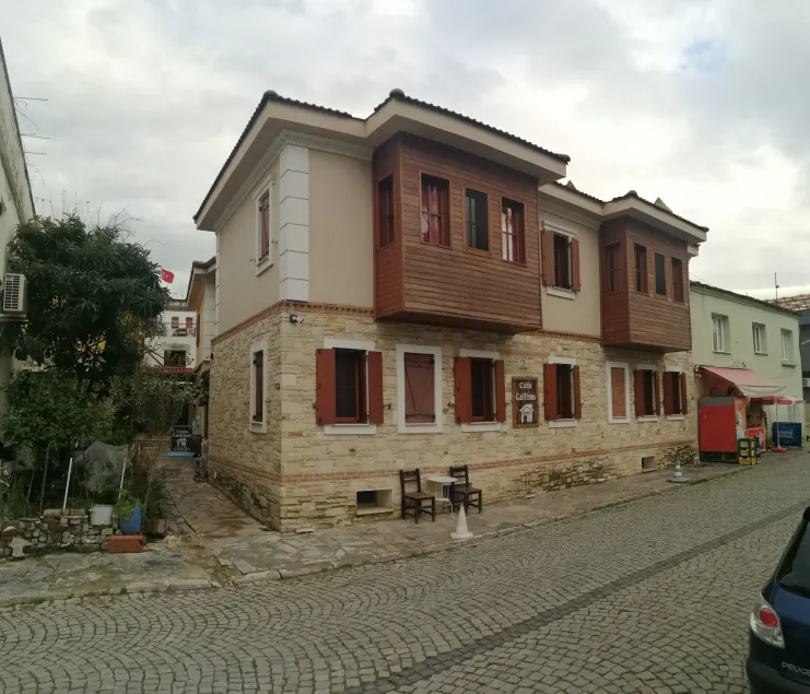 Casa Callinos - Image 1
