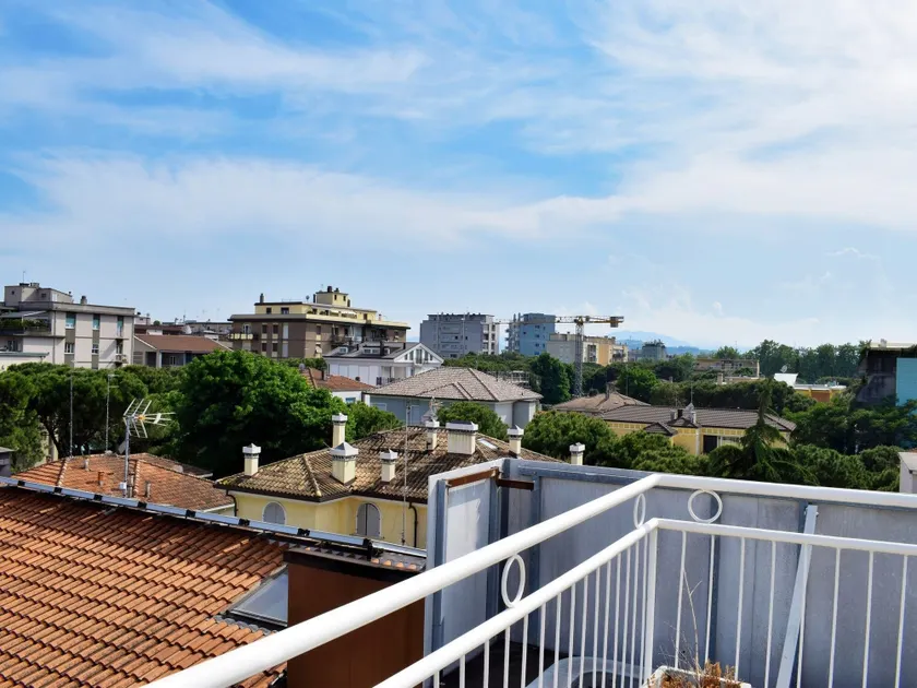 Hotel Bamby - Image 1