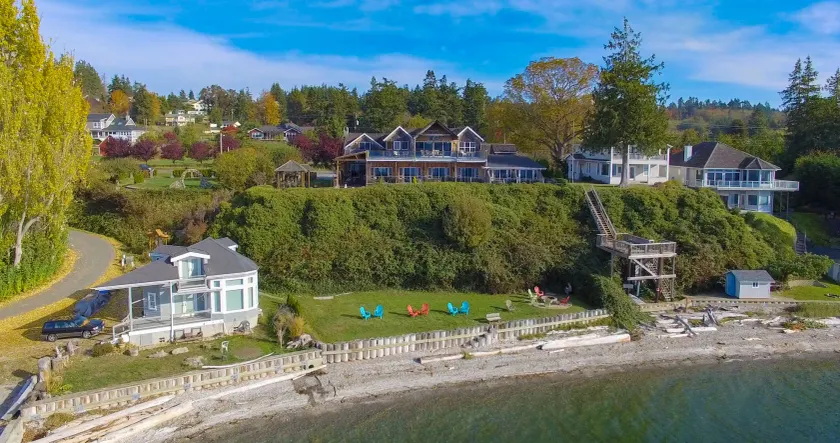 Camano Island Inn - Image 1