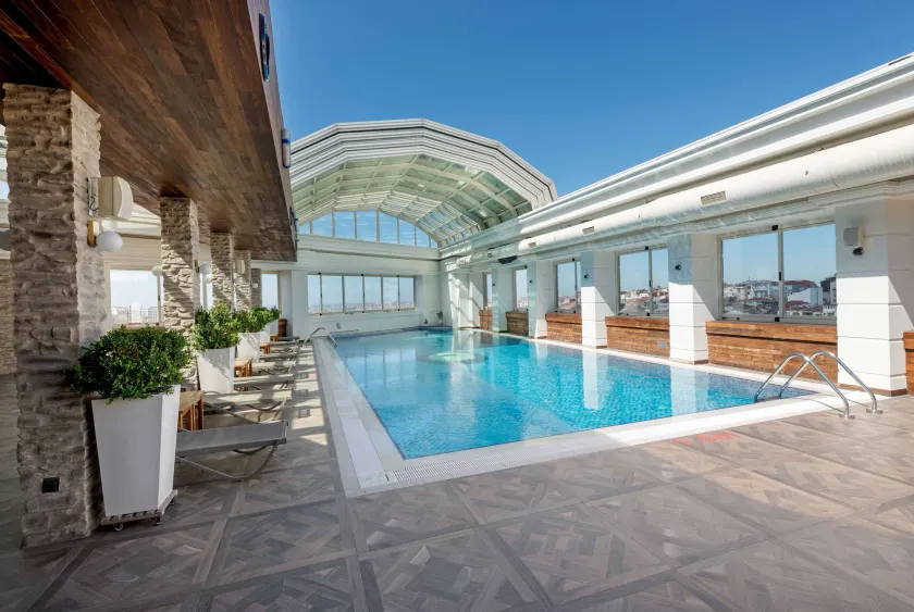 Ramada Plaza By Wyndham Istanbul City Center - Image 1