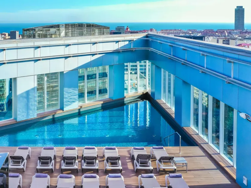 Novotel Barcelona City - Image 1