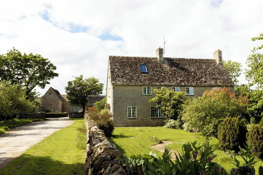 Stable Cottage - Image 1