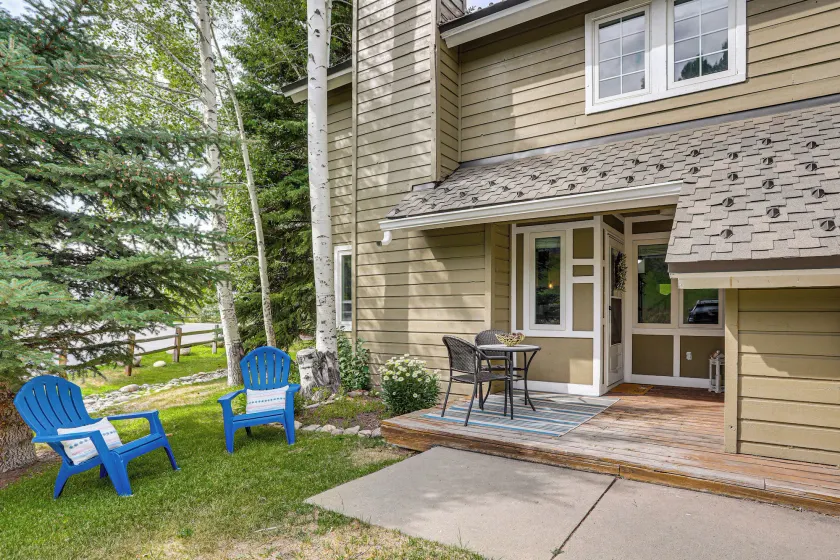 Hike, Ski & Golf: Fully Renovated Edwards Townhome - Image 1