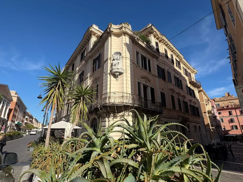 Palazzo Alibrandi - Image 1