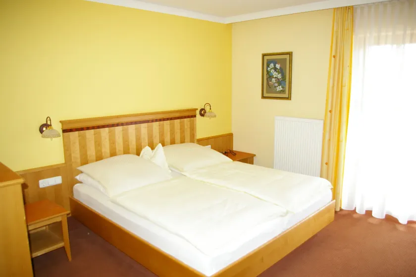 Pension Zur Alten Schmiede - Image 1