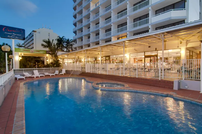 Acacia Court Hotel - Image 1