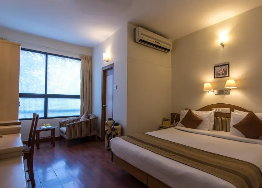 Hotel Park Central Koregaon Park - Image 1