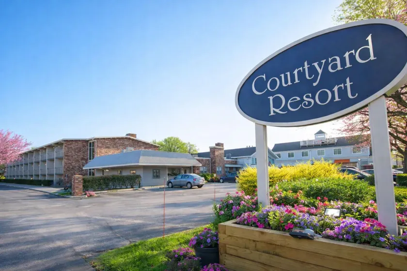 Courtyard Resort - Image 1