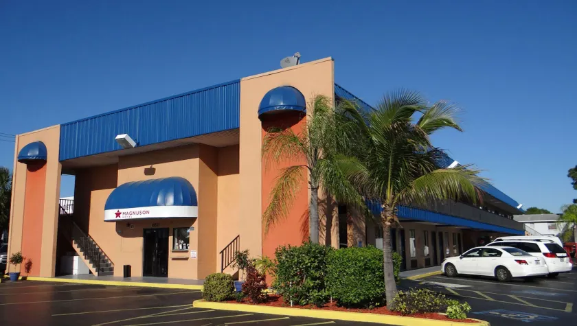 Magnuson Hotel Bradenton - Image 1