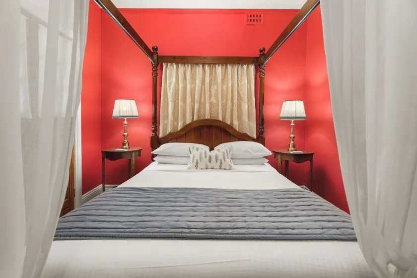 Kurrara Historic Guest House - Image 1