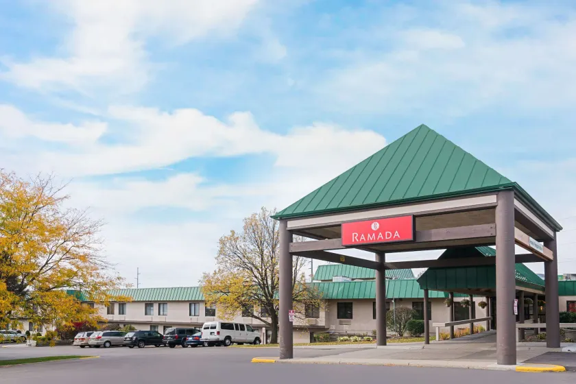 Ramada by Wyndham Plymouth Hotel & Conference Center - Image 1