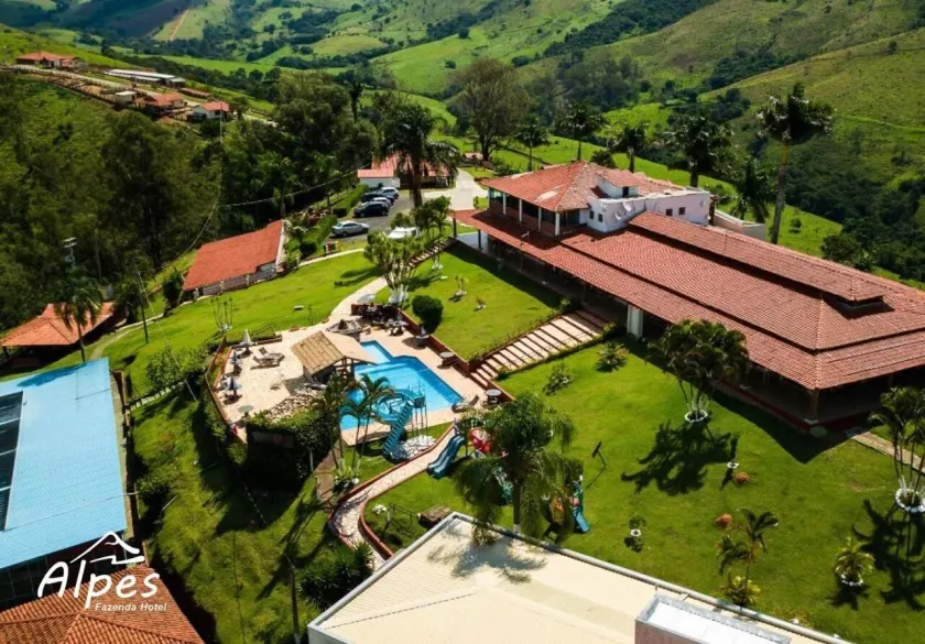 Alpes Fazenda Hotel - Image 1