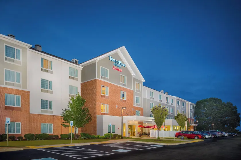 TownePlace Suites by Marriott Providence North Kingstown - Image 1