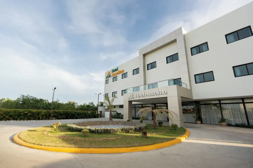 Hotel Anselmo - Image 1