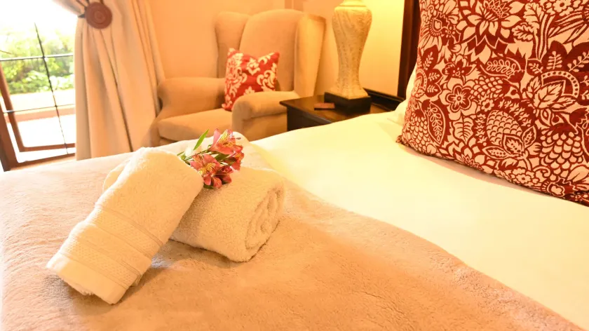 Lamor Guest House - Image 1