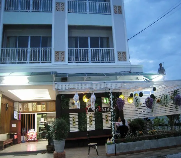 Choktawee Residence and Mansion - Image 1