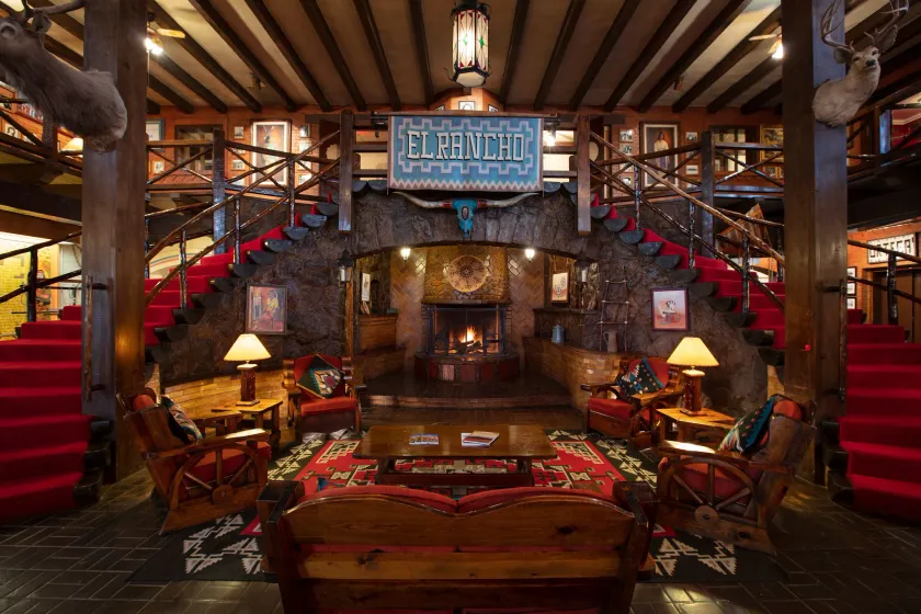 Hotel El Rancho  - Image 1