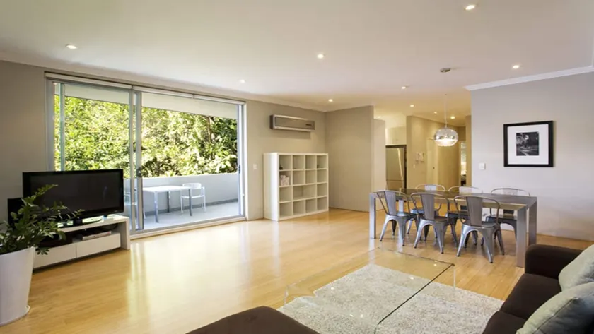 The Apartment Service GLE20 - Image 1
