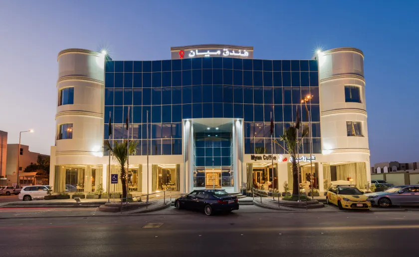 Myan Al Urubah Hotel - Image 1