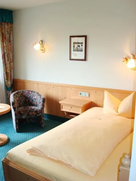 Hotel Restaurant Moosmühle - Room