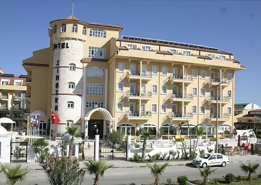 Hotel Sinatra - All Inclusive - Image 1