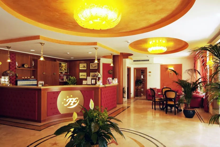 Fashion Hotel - Lobby