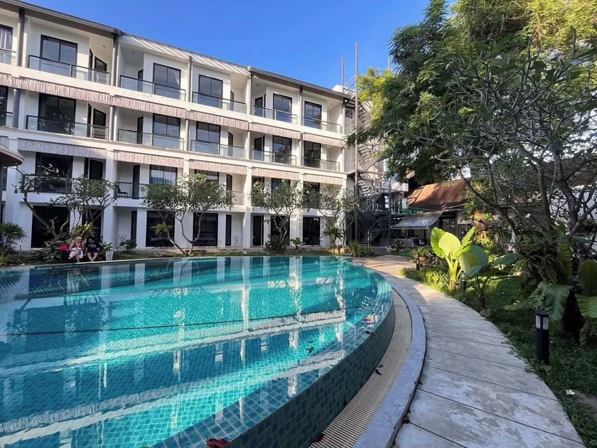 Z&Z Resort - Image 1