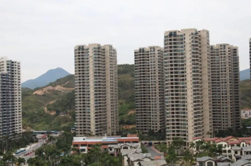Huidong Seaside Apartment - Image 1