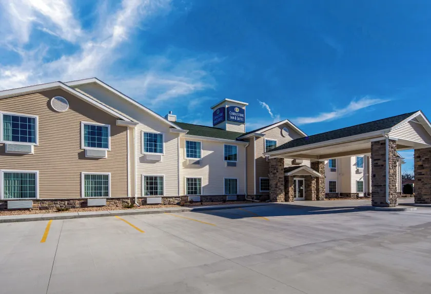 Cobblestone Inn & Suites - Winters - Image 1