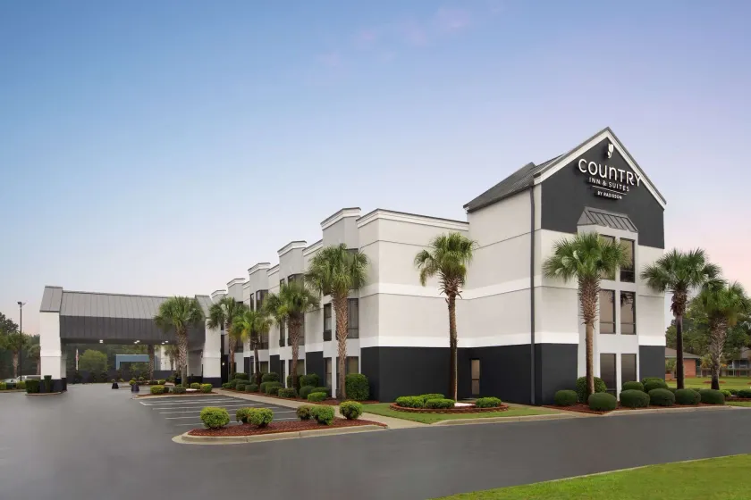 Spark by Hilton Florence North I-95, SC - Image 1
