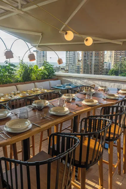 The Shalimar Hotel, Kemps Corner - Image 1