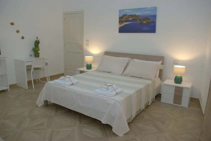 Portosalvo Rooms - Image 1