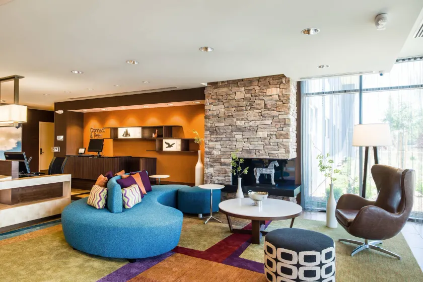 Fairfield Inn & Suites by Marriott San Diego North/San Marcos - Image 1