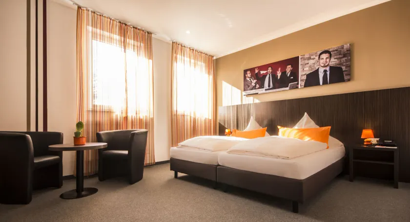 GS Hotel - Image 1