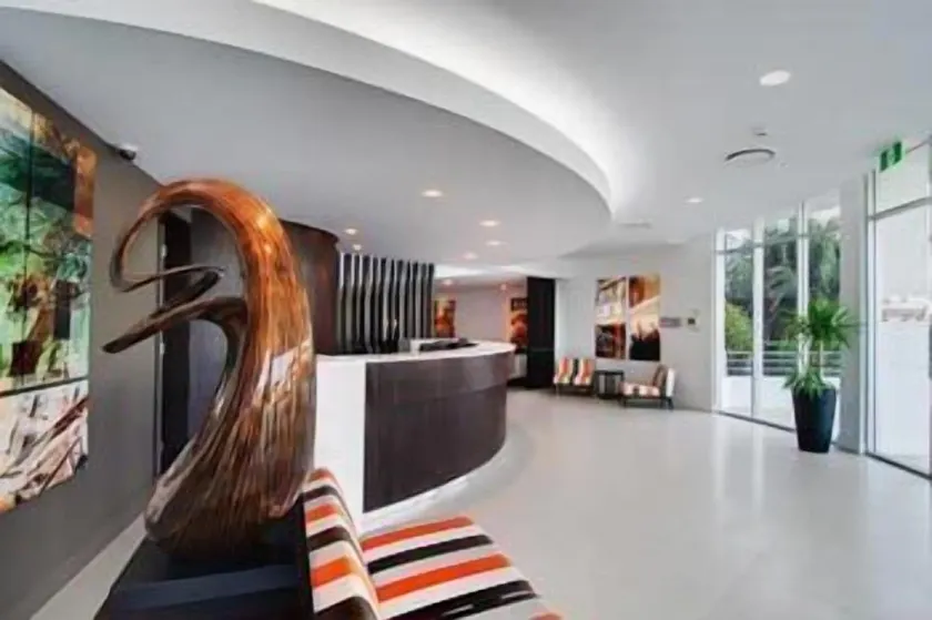 Chancellor Executive Apartments - Image 1