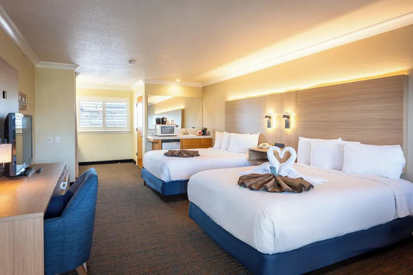 Cayucos Beach Inn - Image 1