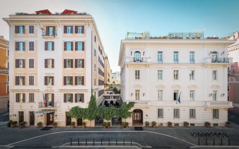 Hotel Locarno - Image 1