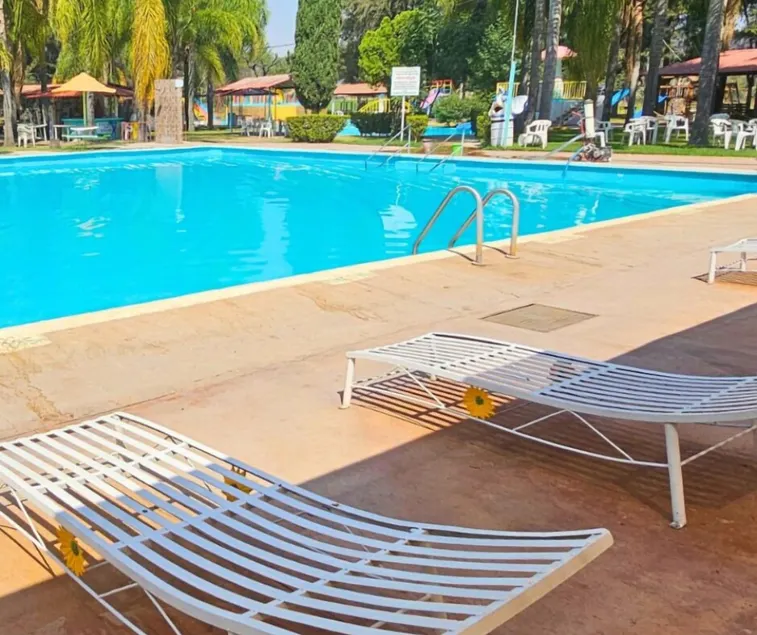 Parque Girasoles Balneario & Cabañas - Image 1