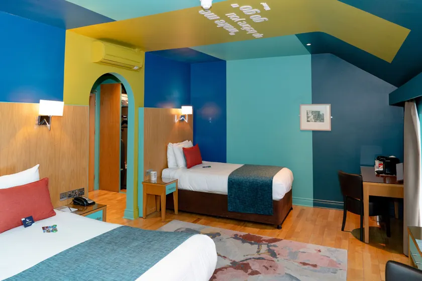 Skeffington Arms Hotel - Image 1