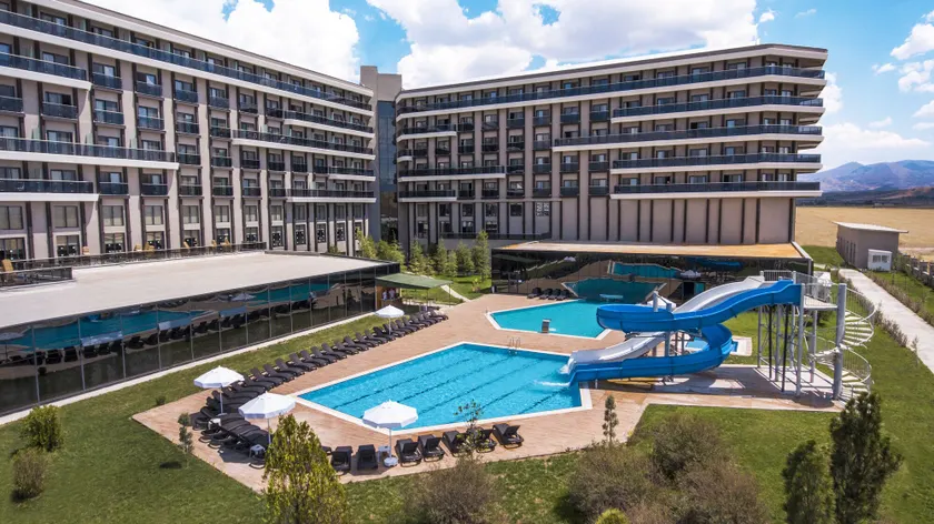 May Thermal Resort Spa Hotel - Image 1