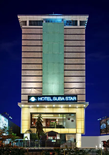 Hotel Suba Star Ahmedabad - Image 1