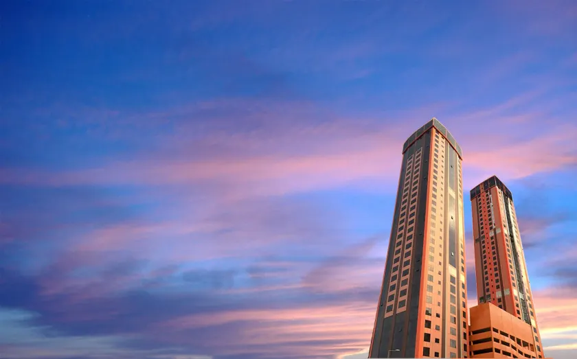 Orange Suites Hotel - Image 1