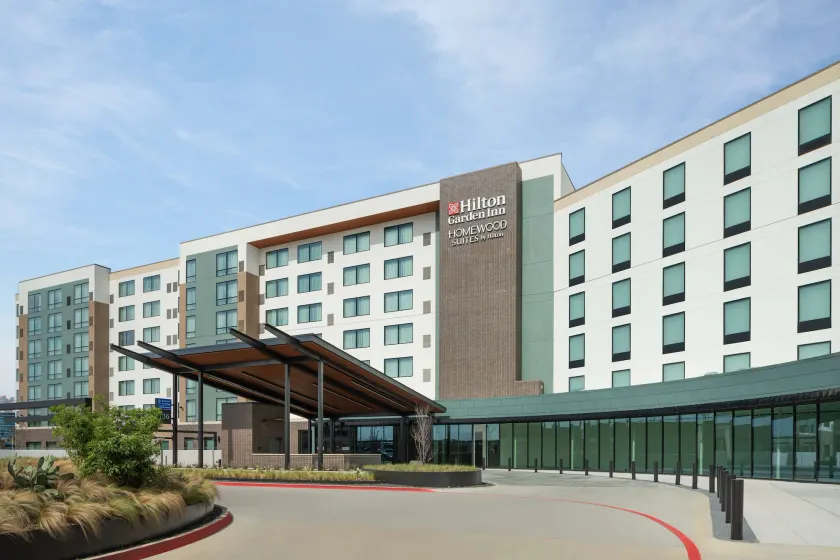 Hilton Garden Inn Grand Prairie At Epiccentral - Image 1