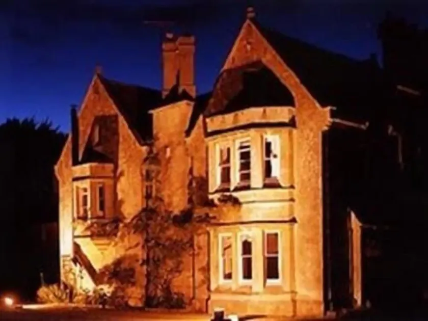 Burcombe Manor - Image 1