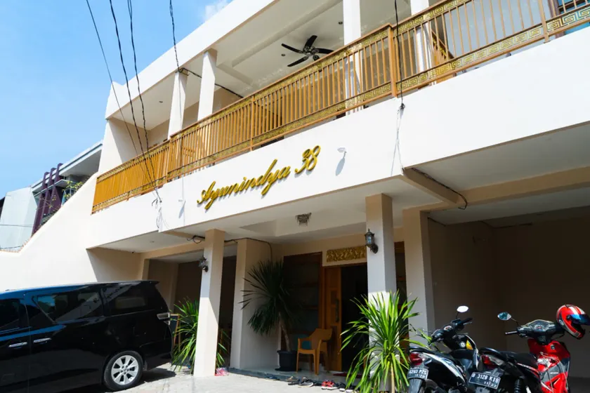 RedDoorz near Cipinang Indah Mall - Image 1