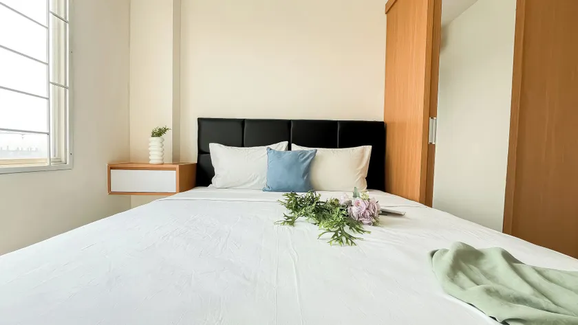 Minimalist 2Br Apartment At Podomoro Golf View - Image 1