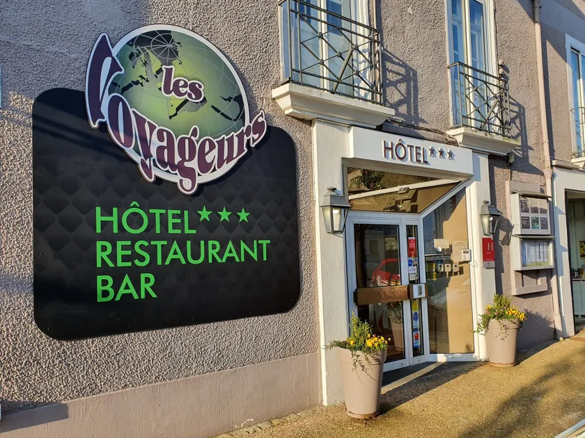 Hôtel Restaurant les Voyageurs - Image 1